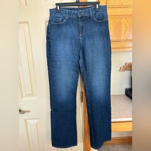 Women’s NYDJ. Size 10